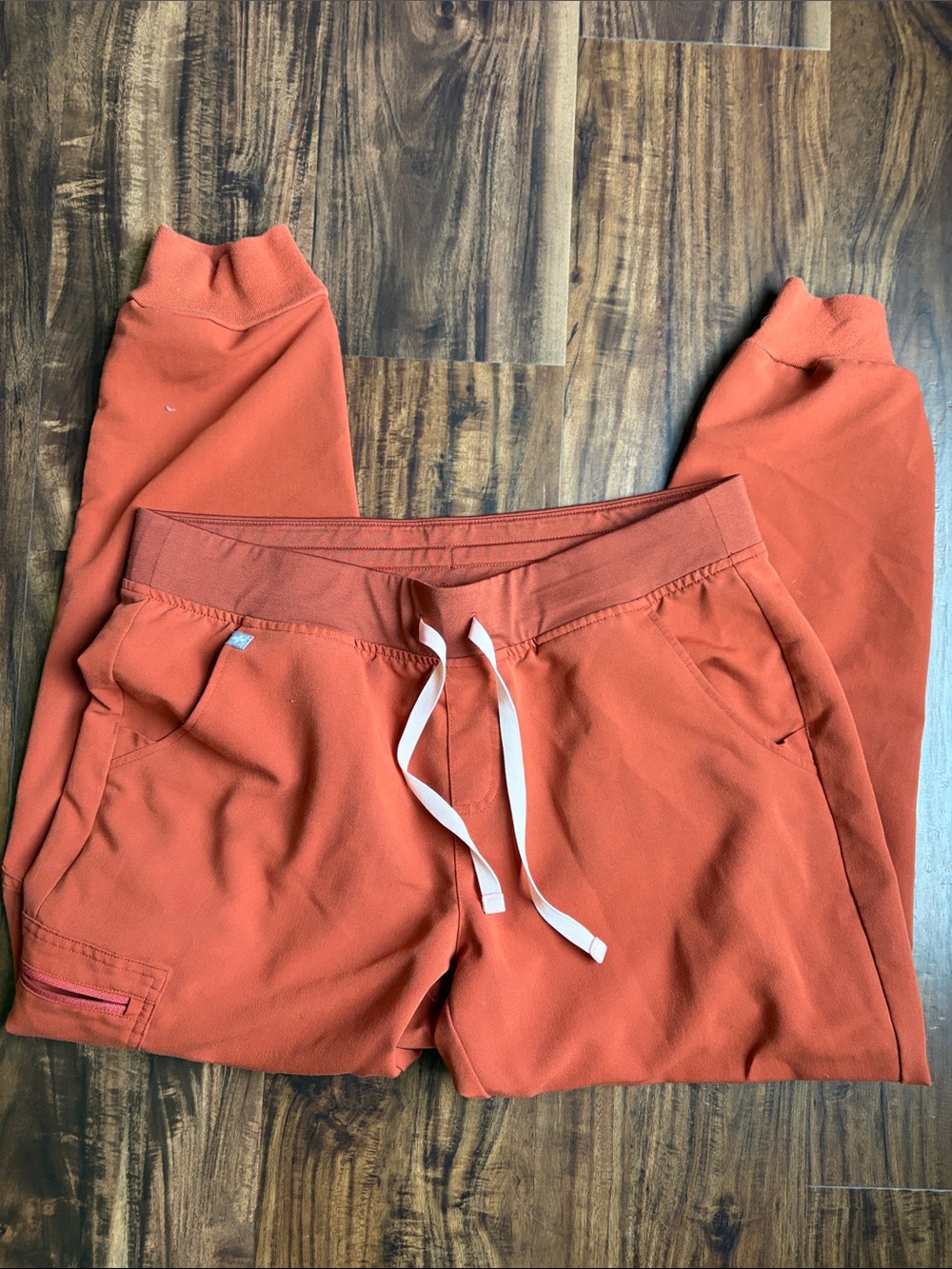 Figs Zamora Scrub Pants in Auburn